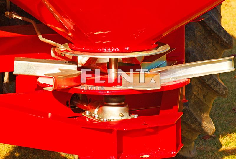 Väetisekülvik COSMO RT