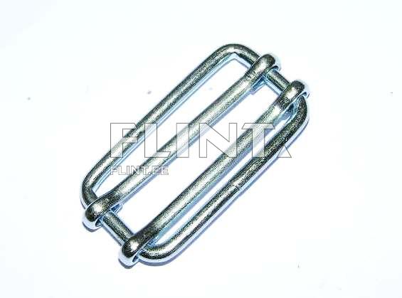 Toode on metallist klamber, millel on kaks pikka, üksteisega paralleelselt asetsevat riba. Klambri avatud keskel on tsindikujuline detail, mis ühendab ribad.