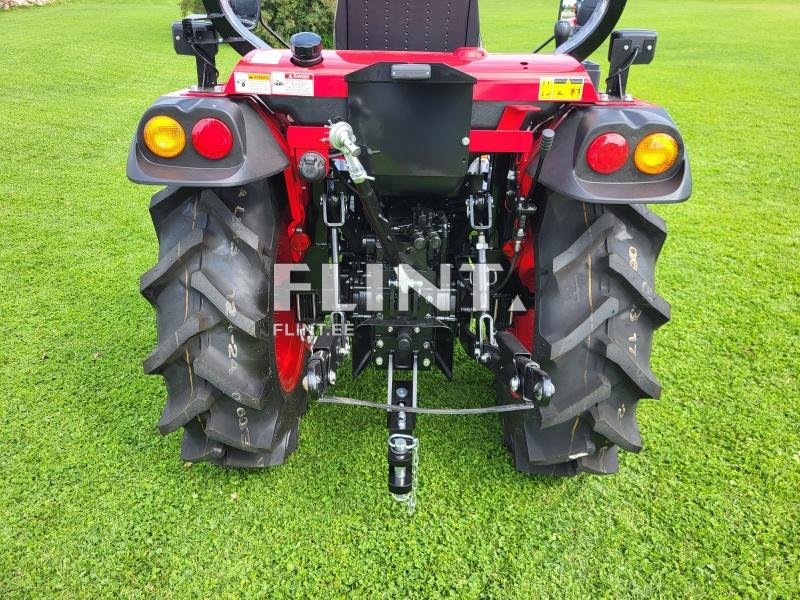 Traktor TYM 475 ROPS