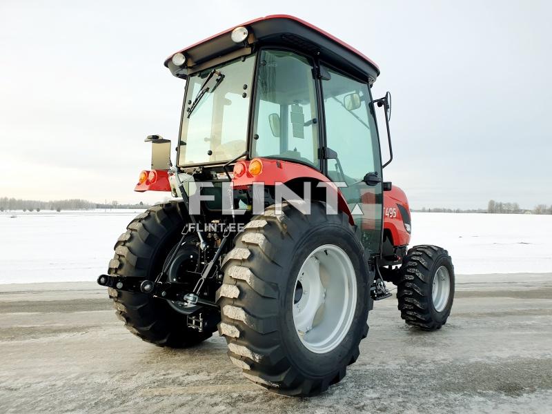 Traktor TYM 495