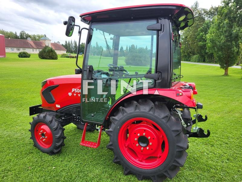 Traktor TYM F50