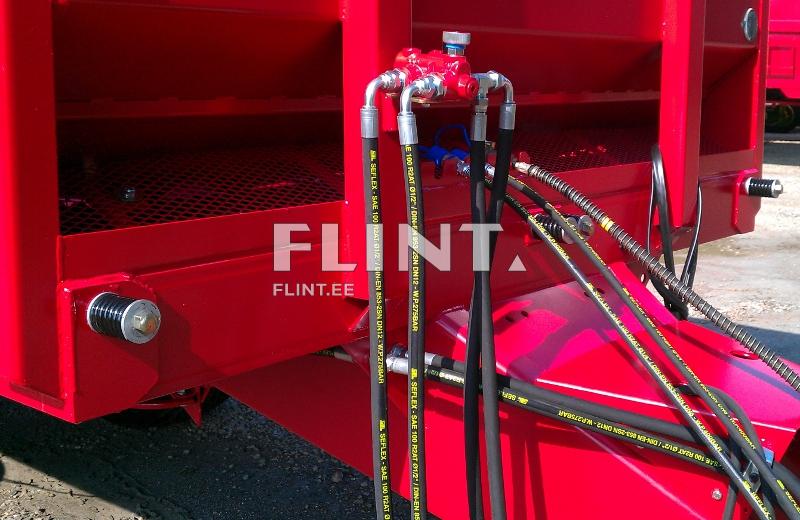 Sõnnikulaotaja PTU 10B (10t, 13 m3)