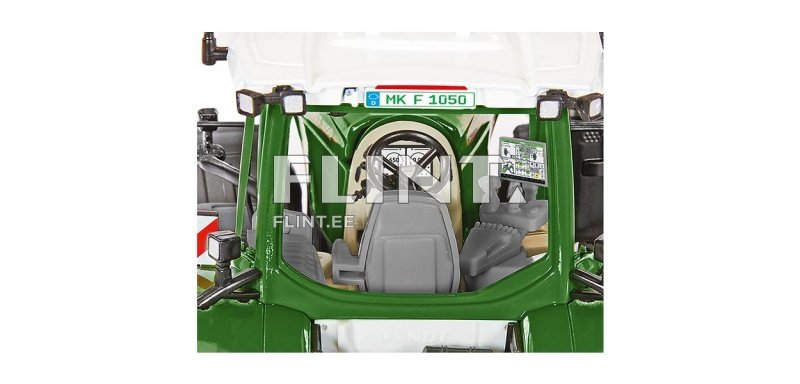 Roheline traktor, millel on avatud kabiin ja hall iste. Kabiini ees on rool, näidikud ja juhtimisseade. Üle kabiini asub valge kattega varikatus.